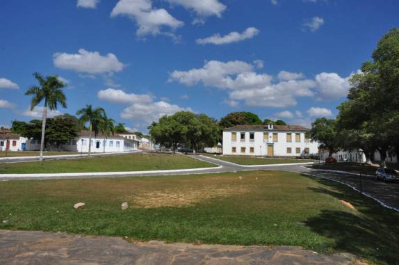 Grande praça em Goiás Velho - GO